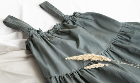 fast fashion vs slow sustainable fashion