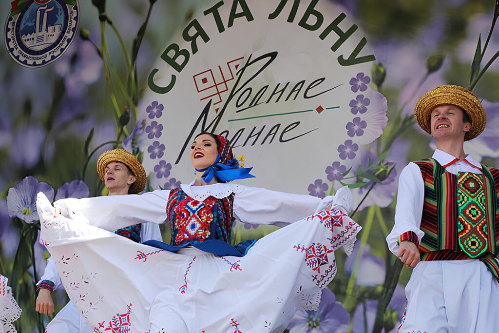 Мода, традиции и ремесло: в Минске пройдет фестиваль «Свята льну» 2 scale 1200 8 1