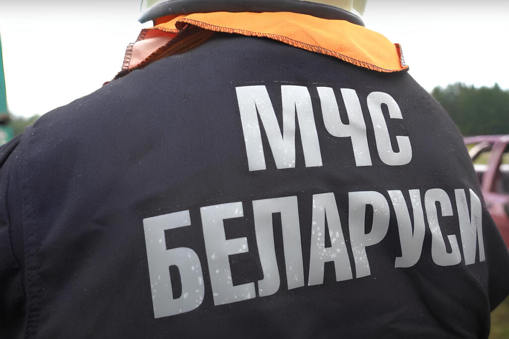 "Один день с МЧС": журналисты и блогеры прошли испытания на выносливость и смелость 2 bea germany 1