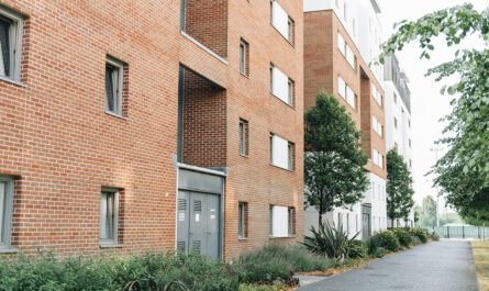 back side modern english apartment