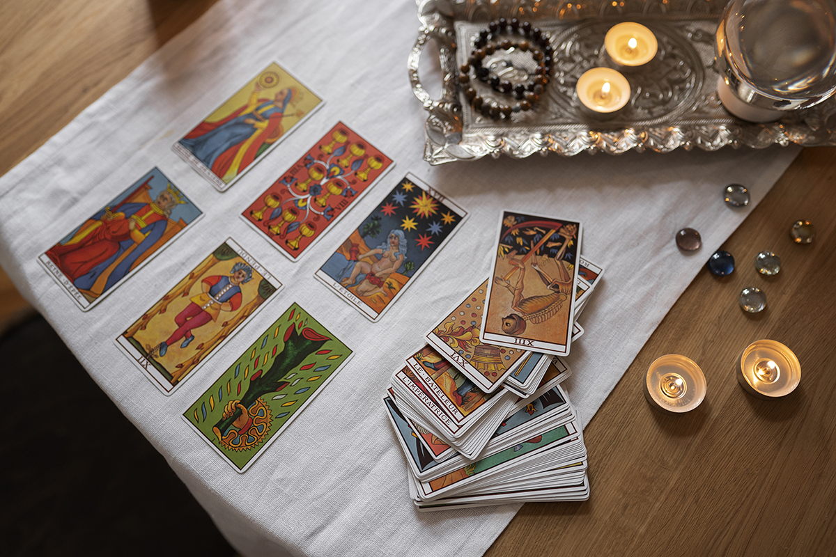 high angle tarot cards arrangement table
