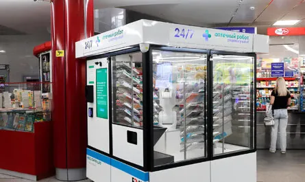 2025 04 22 mediczina aptechnyj robot malinovskaya07 kopiya 1