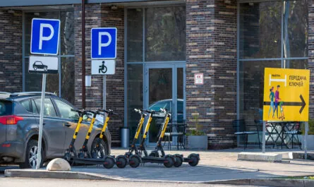 e scooters 6739040 1280